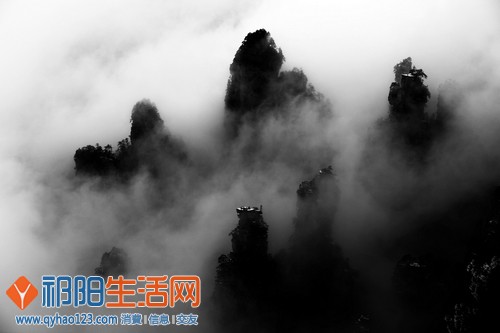 云端山尖.jpg