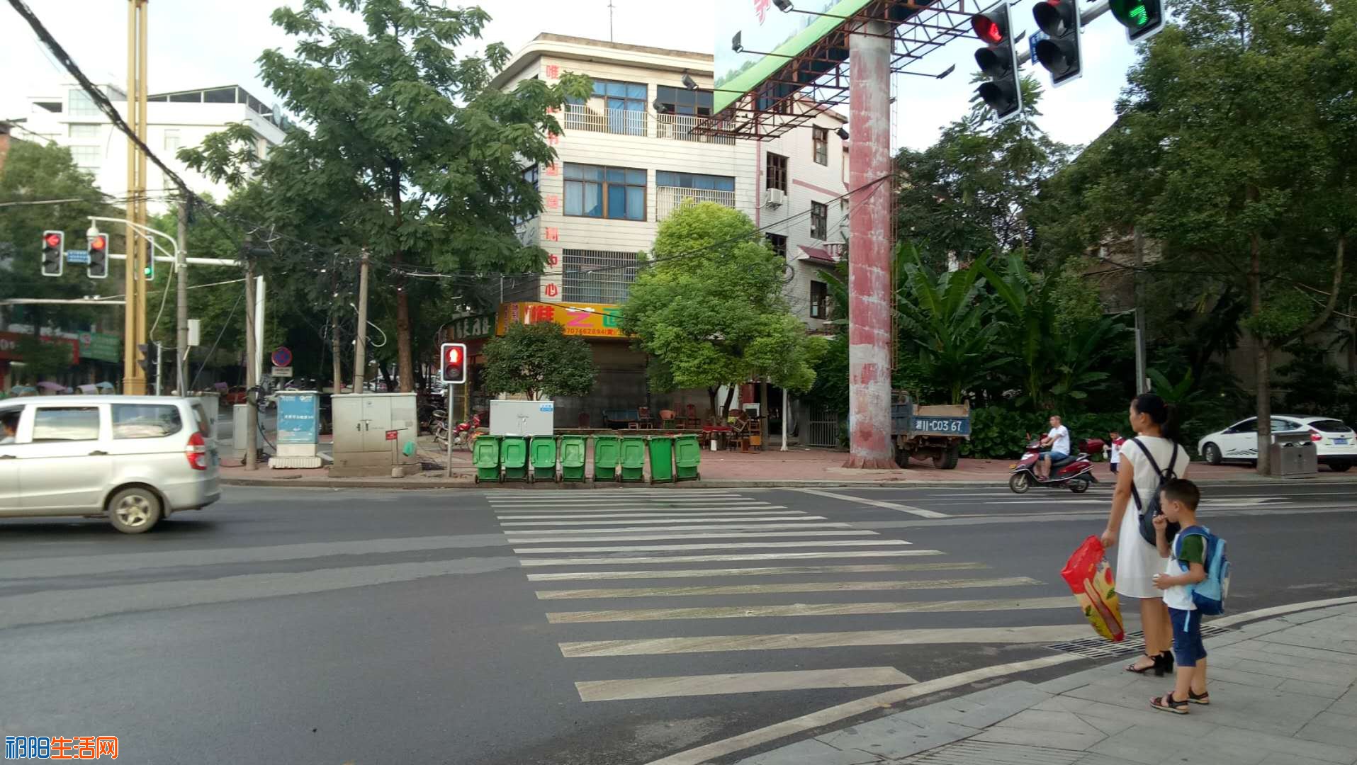001.jpg