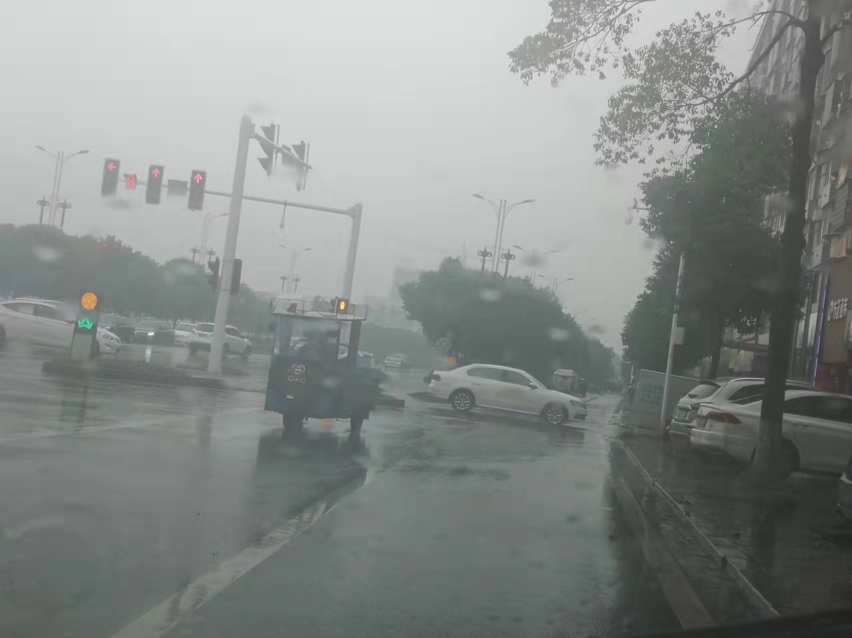 微信图片_202111170834541.jpg