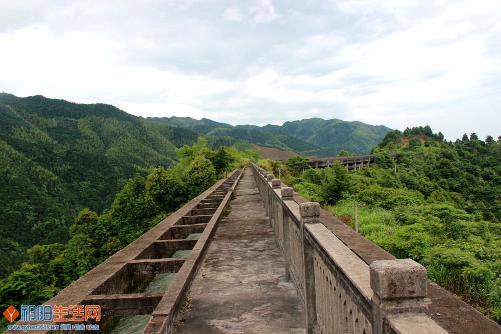 魅力内下